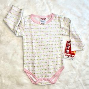 Snugabye Long Sleeve Onesie White & Pink Purple Hearts & Flowers 9M - NWT